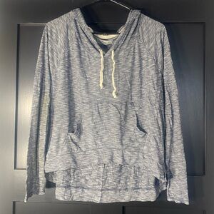 4/$16 Hollister Top